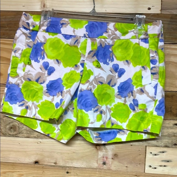 J. Crew Stretch size 6 Blue and Green Floral Mid-rise 3.5” Shorts with Pockets - Picture 1 of 8